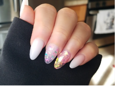 What are the reviews of the customers after using nail services at Vida Nail Spa   - nail salon 91340
